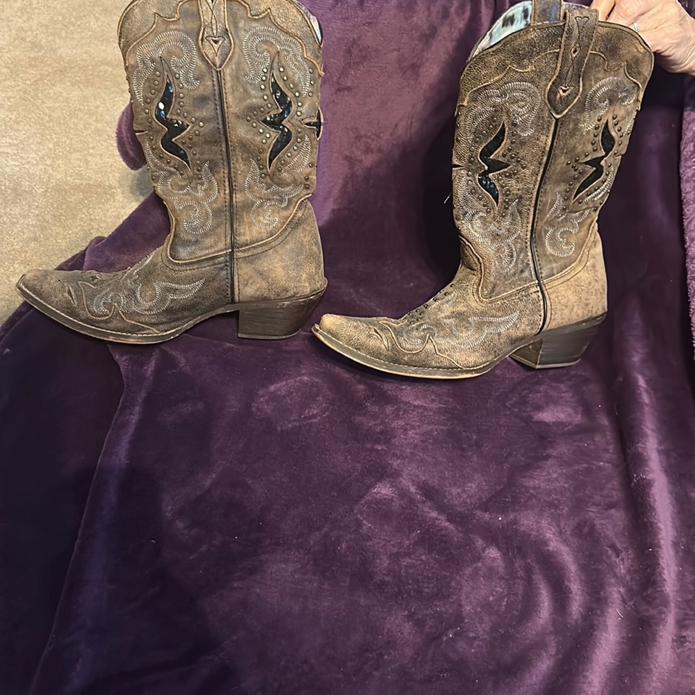 Larado fancy cowboy boots